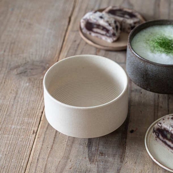 Shinzangama Pottery Chacha Surisuri Shironeri Small Matcha Bowl